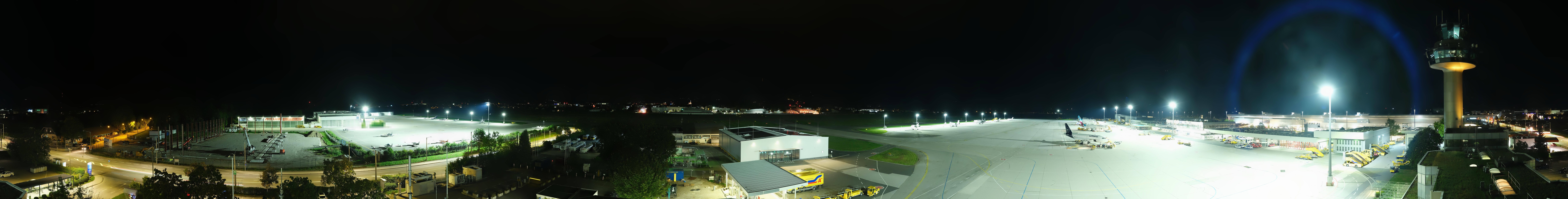 Archiv Foto Webcam Flughafen Salzburg
