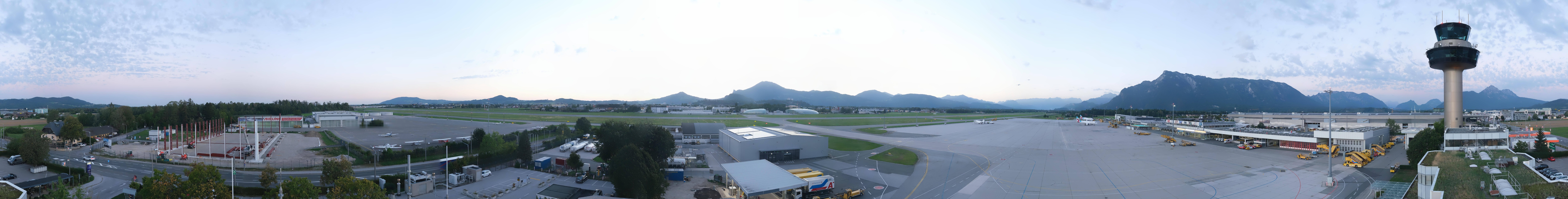 Archiv Foto Webcam Flughafen Salzburg