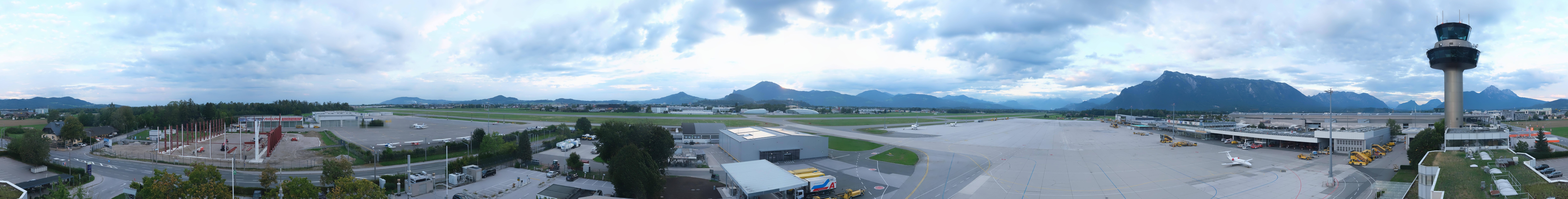 Archiv Foto Webcam Flughafen Salzburg