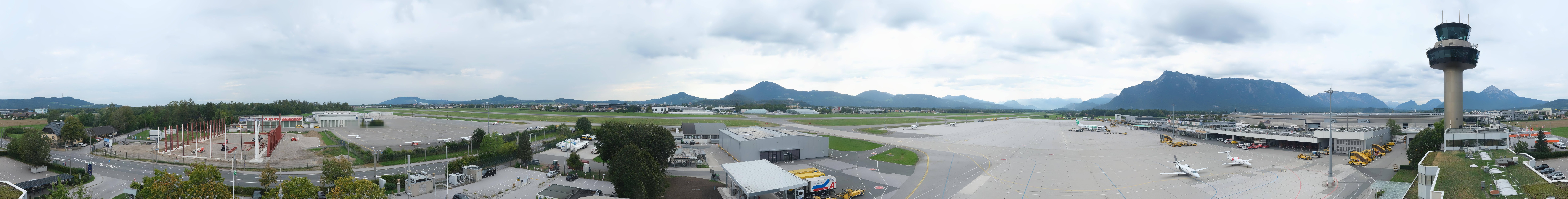 Archiv Foto Webcam Flughafen Salzburg