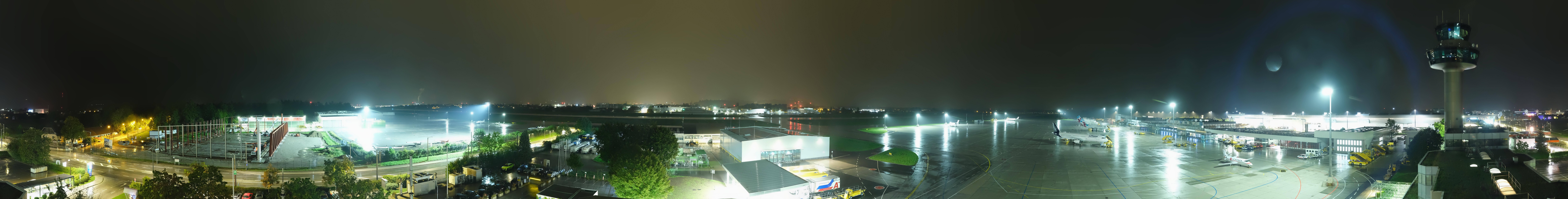 Archived image Webcam Salzburg Airport Panorama