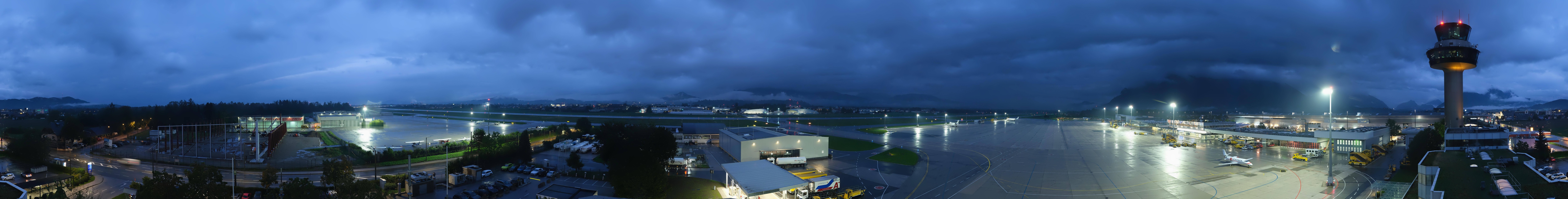 Archived image Webcam Salzburg Airport Panorama