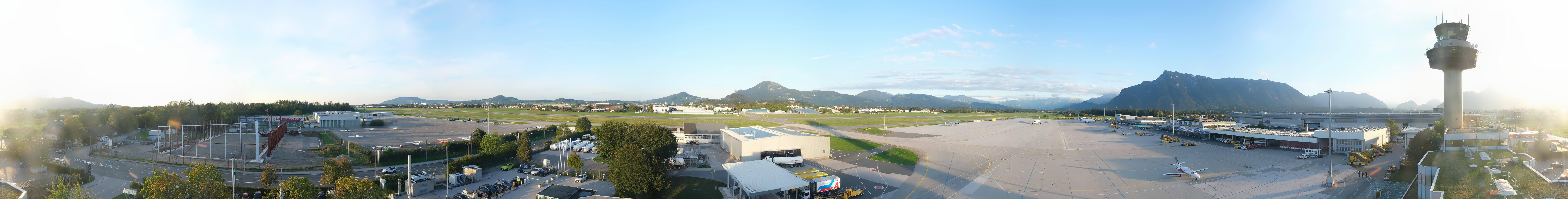 Archived image Webcam Salzburg Airport Panorama