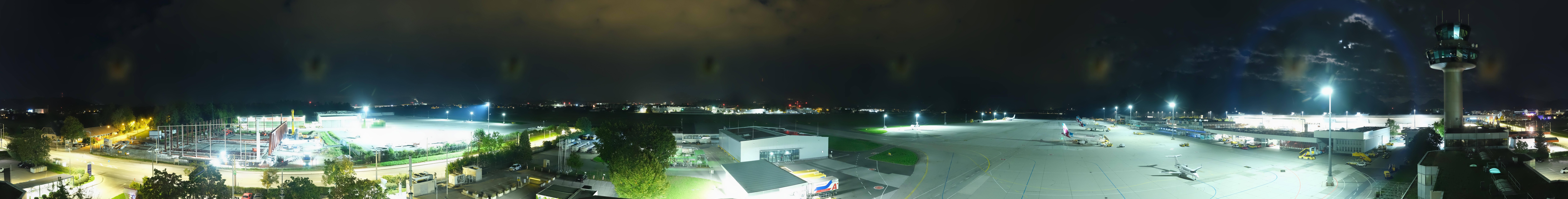 Archiv Foto Webcam Flughafen Salzburg