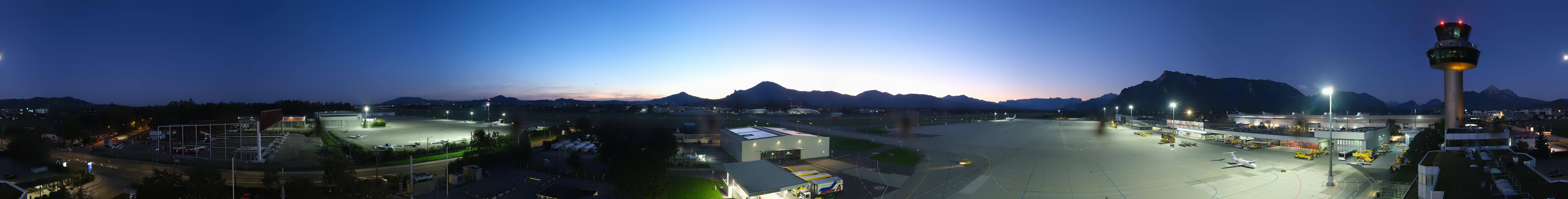 Archived image Webcam Salzburg Airport Panorama