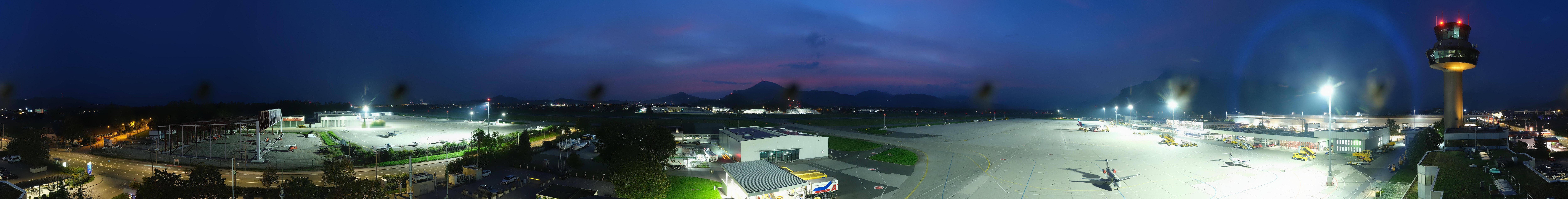 Archiv Foto Webcam Flughafen Salzburg