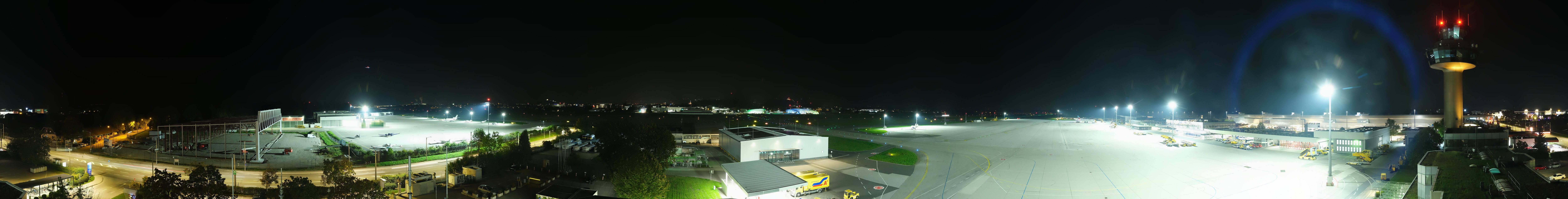 Archiv Foto Webcam Flughafen Salzburg