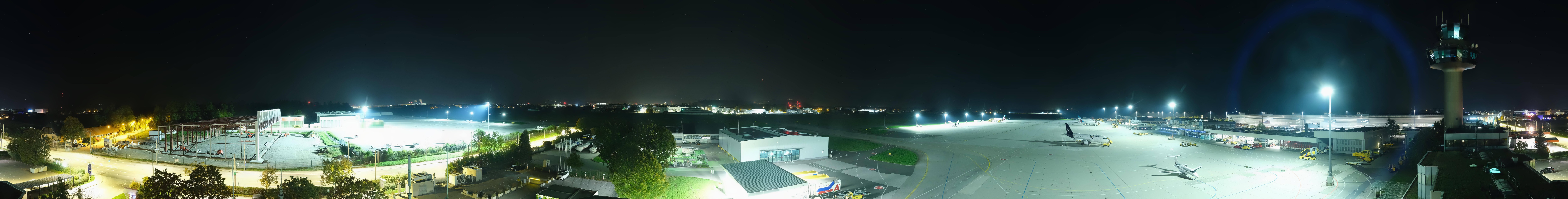 Archived image Webcam Salzburg Airport Panorama