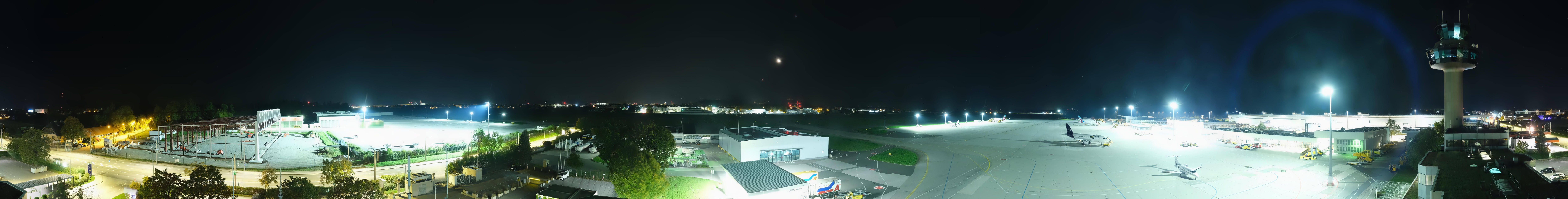 Archived image Webcam Salzburg Airport Panorama