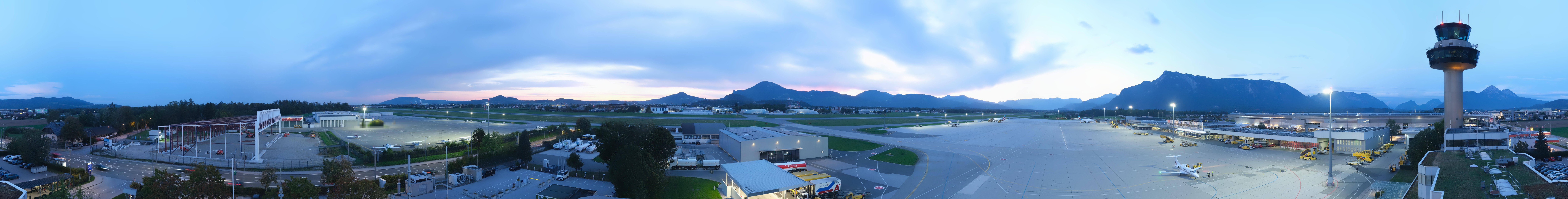 Archived image Webcam Salzburg Airport Panorama