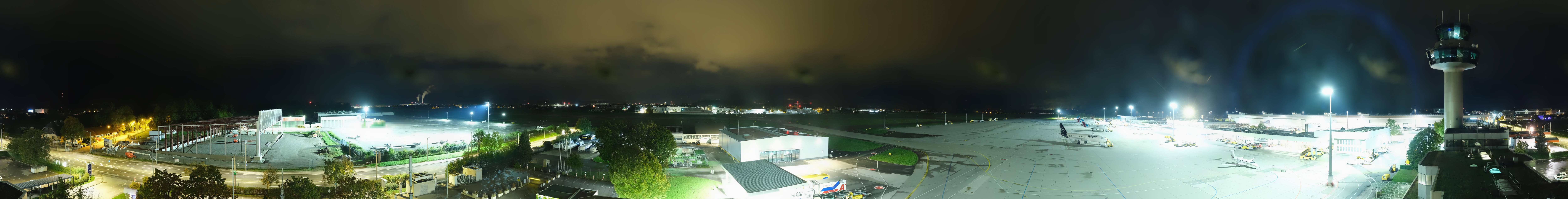 Archived image Webcam Salzburg Airport Panorama