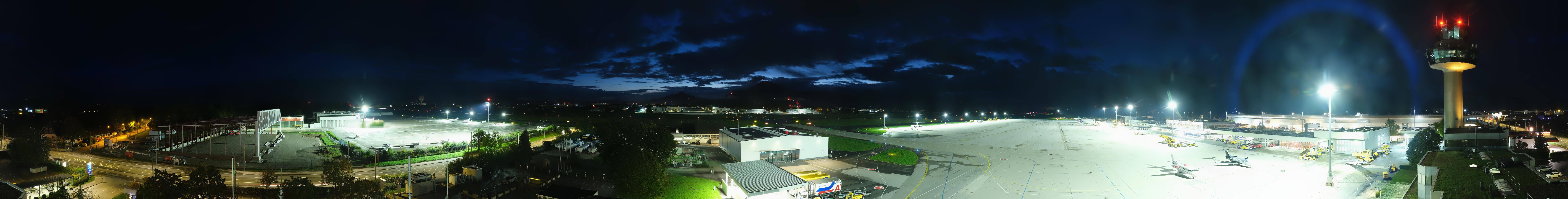 Archiv Foto Webcam Flughafen Salzburg