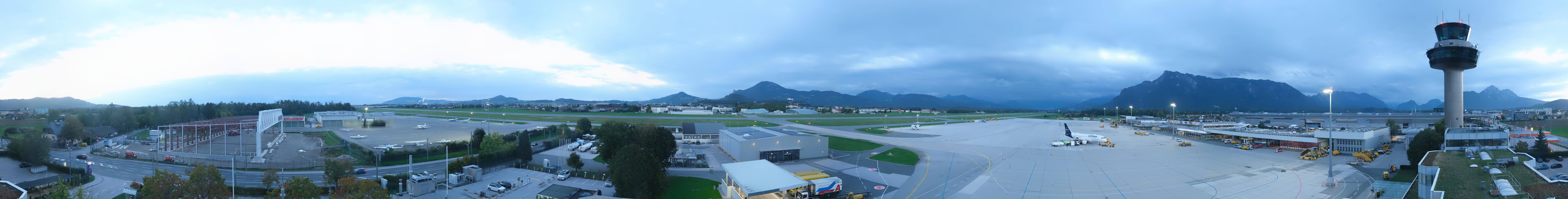 Archiv Foto Webcam Flughafen Salzburg