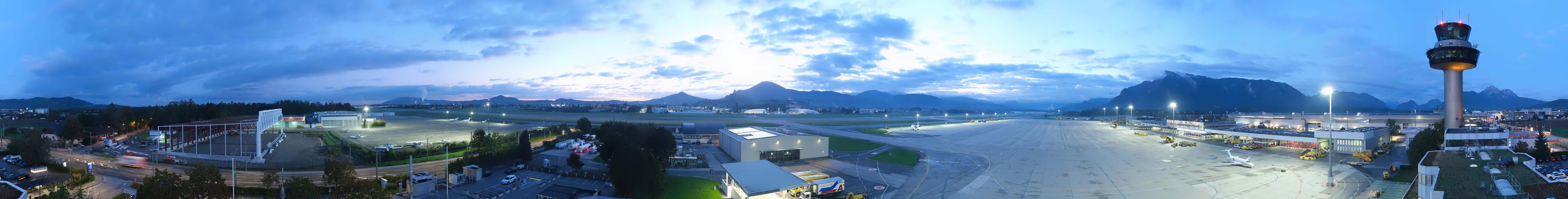 Archiv Foto Webcam Flughafen Salzburg