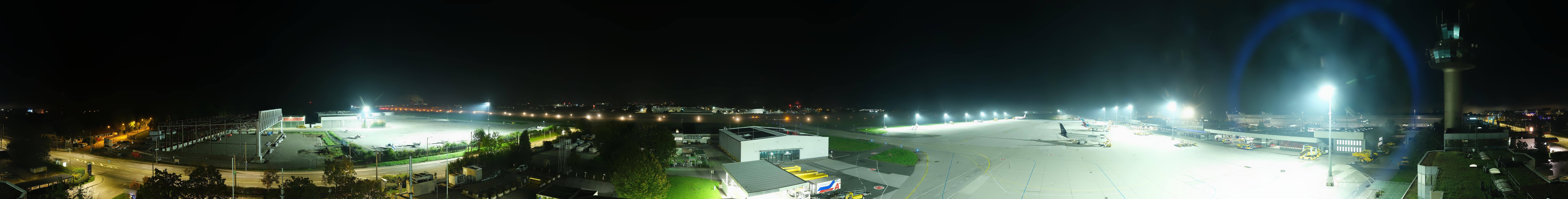 Archived image Webcam Salzburg Airport Panorama