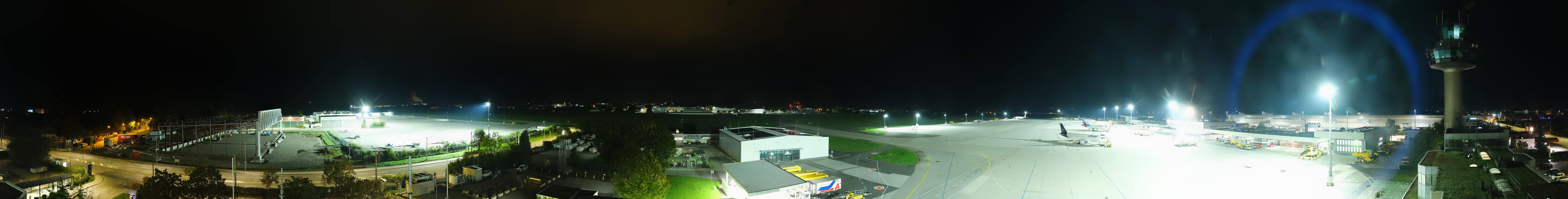Archived image Webcam Salzburg Airport Panorama