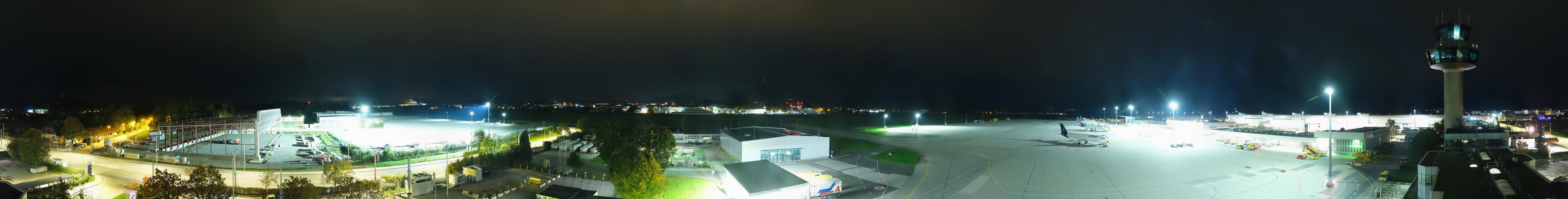 Archived image Webcam Salzburg Airport Panorama