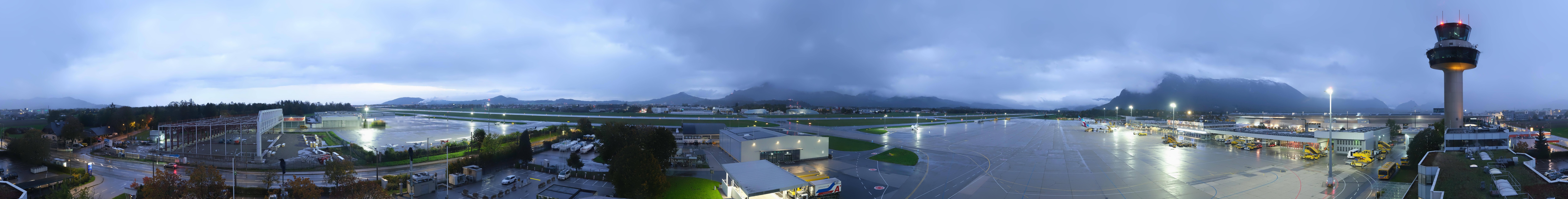 Archived image Webcam Salzburg Airport Panorama