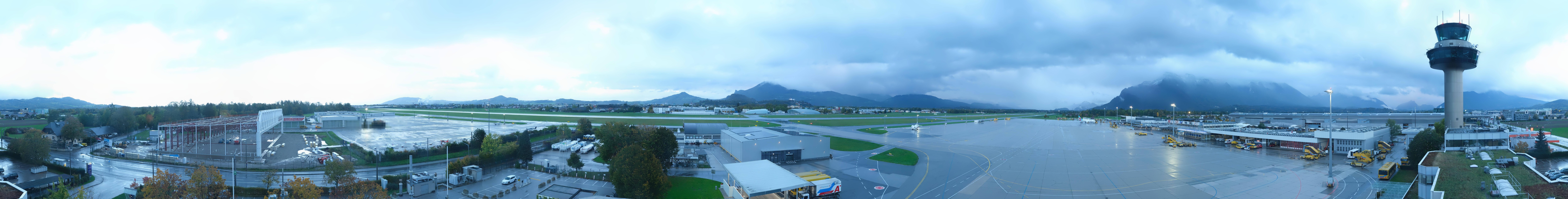 Archived image Webcam Salzburg Airport Panorama