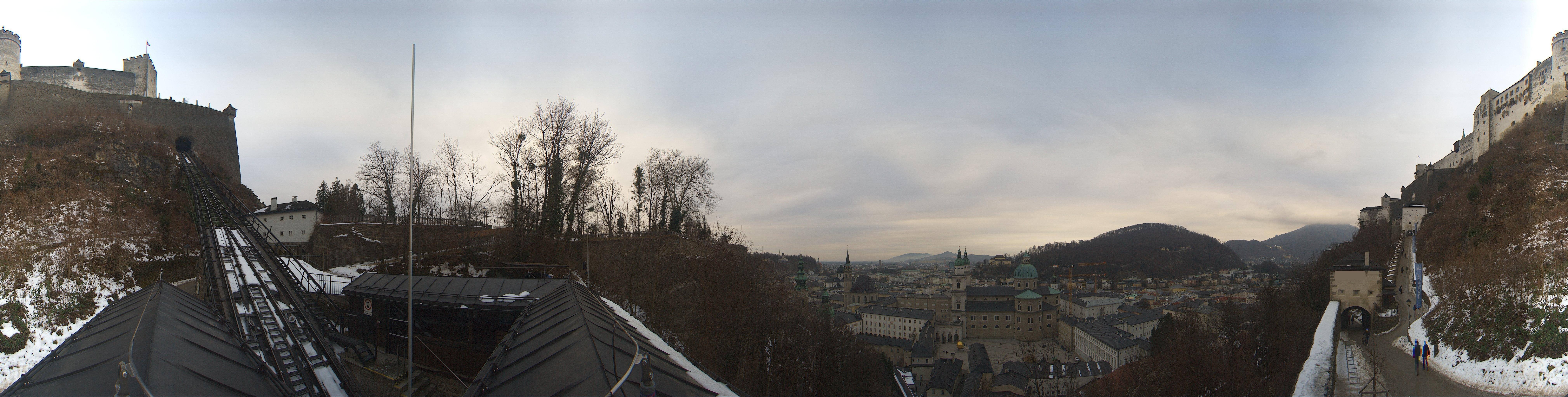 Archived image Webcam Panoramic view from Salzburg funicular