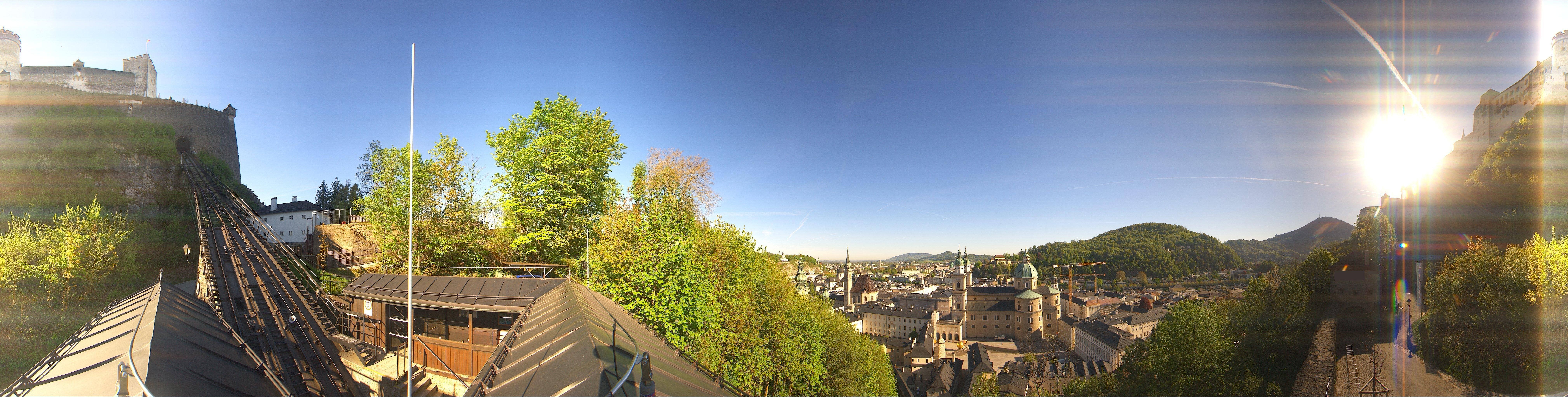 Archived image Webcam Panoramic view from Salzburg funicular