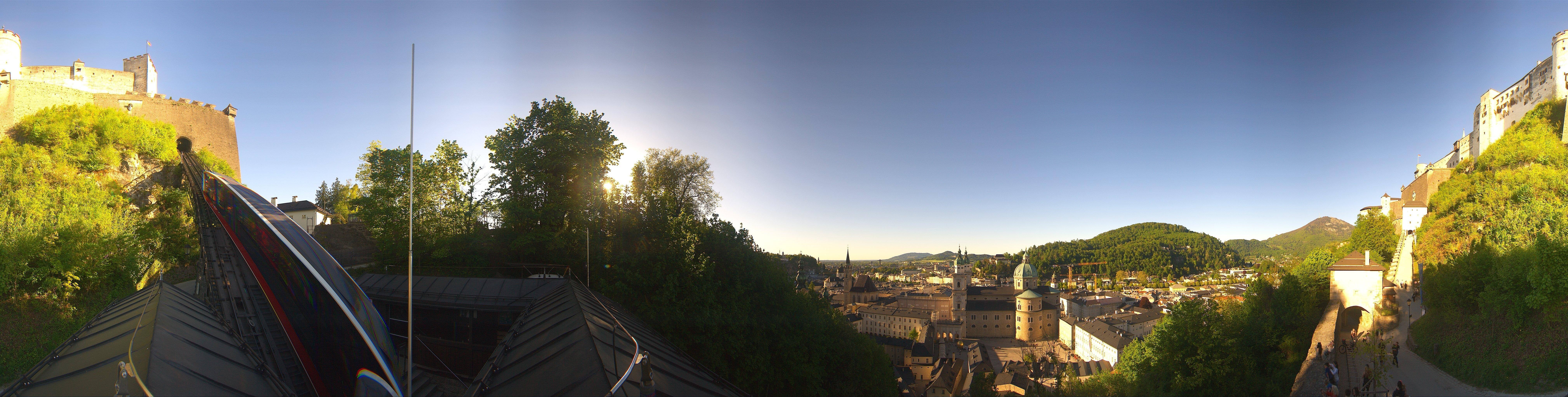 Archived image Webcam Panoramic view from Salzburg funicular