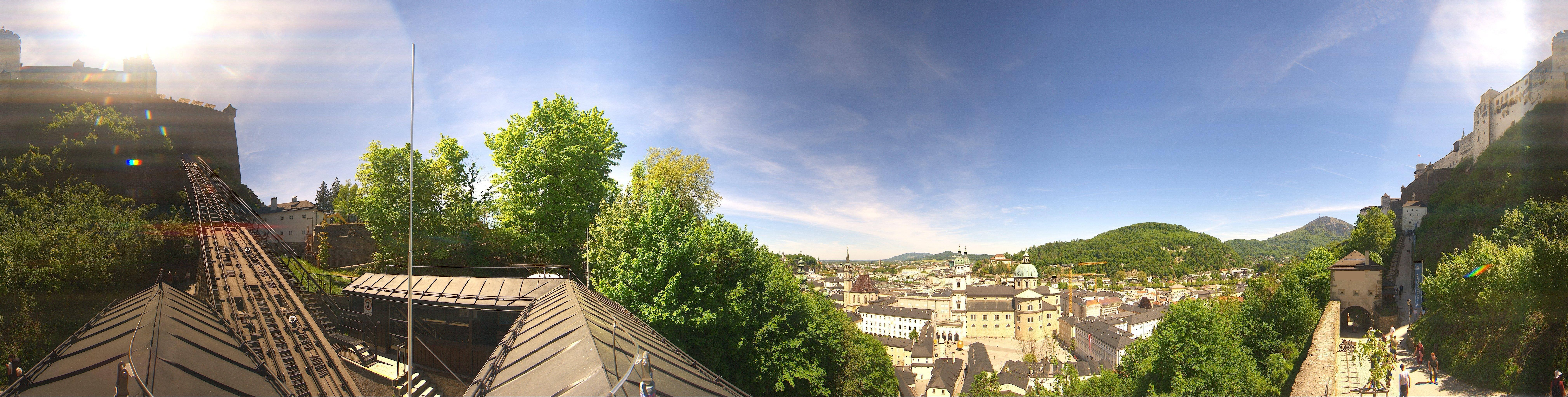 Archived image Webcam Panoramic view from Salzburg funicular
