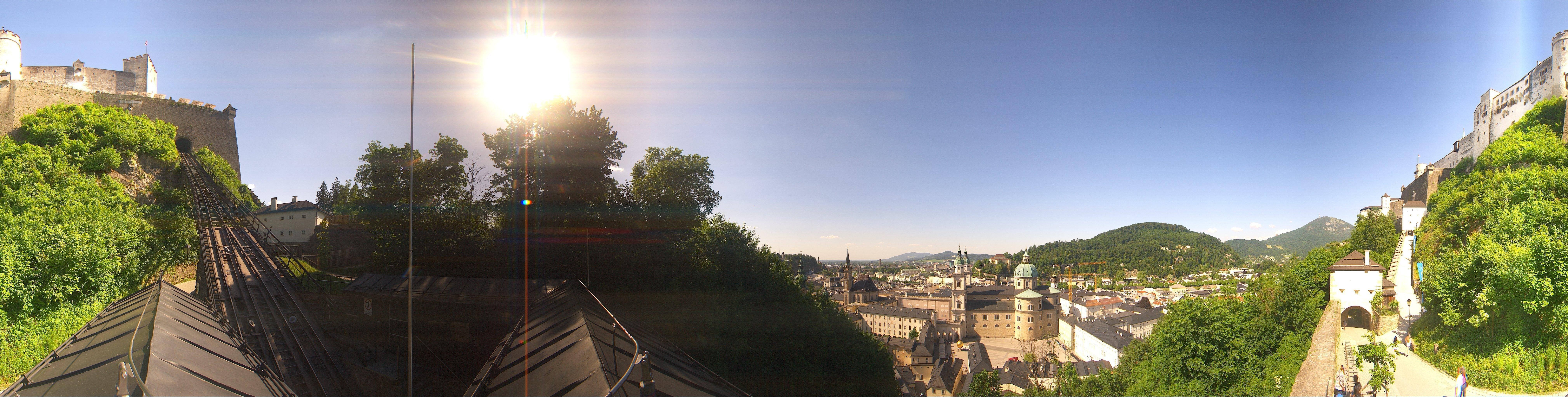 Archived image Webcam Panoramic view from Salzburg funicular