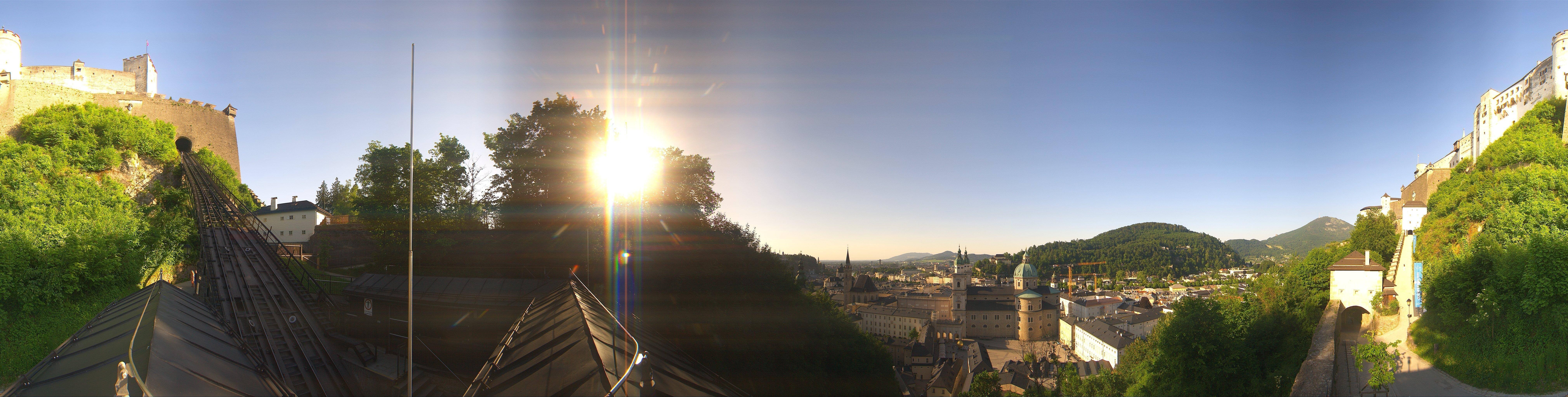 Archived image Webcam Panoramic view from Salzburg funicular