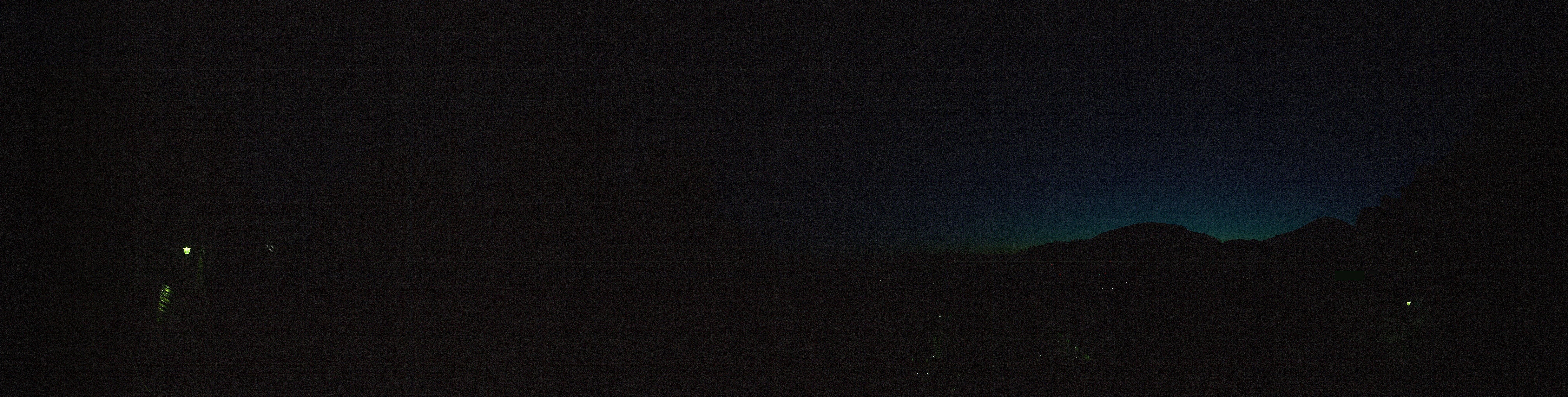 Archived image Webcam Panoramic view from Salzburg funicular