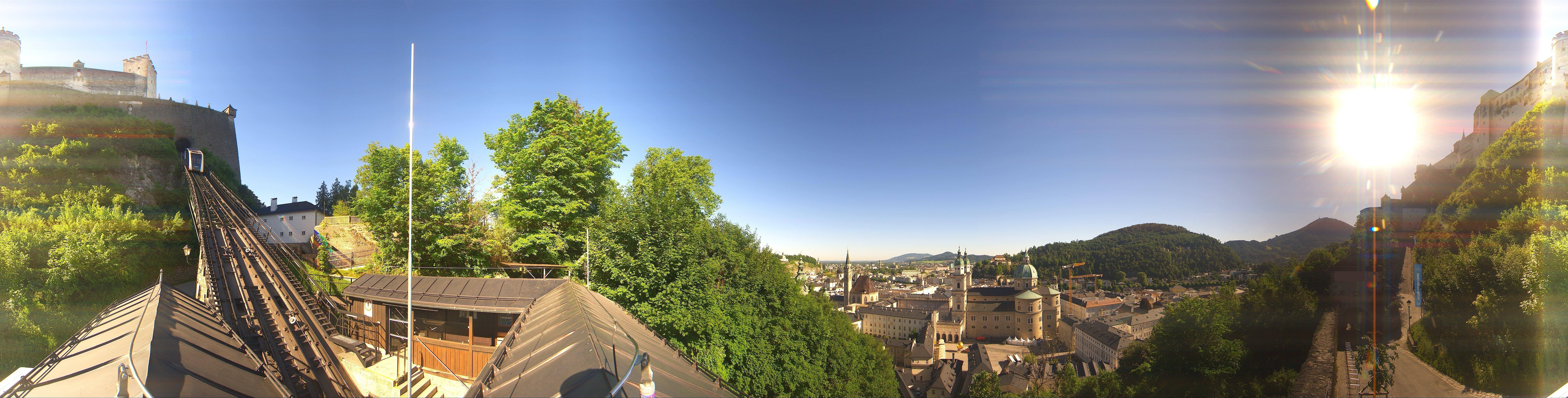 Archived image Webcam Panoramic view from Salzburg funicular