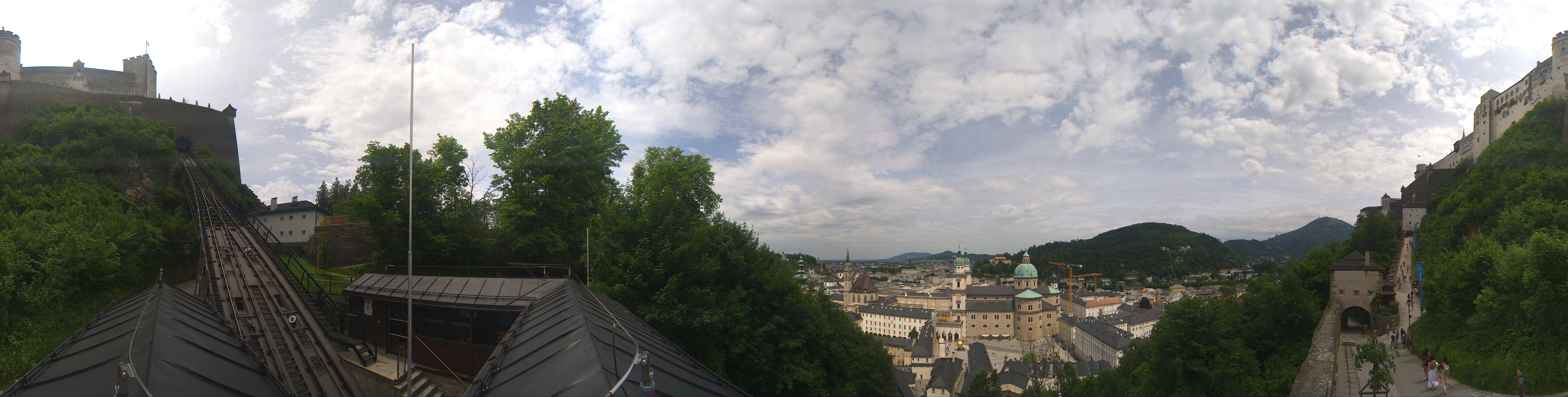 Archived image Webcam Panoramic view from Salzburg funicular