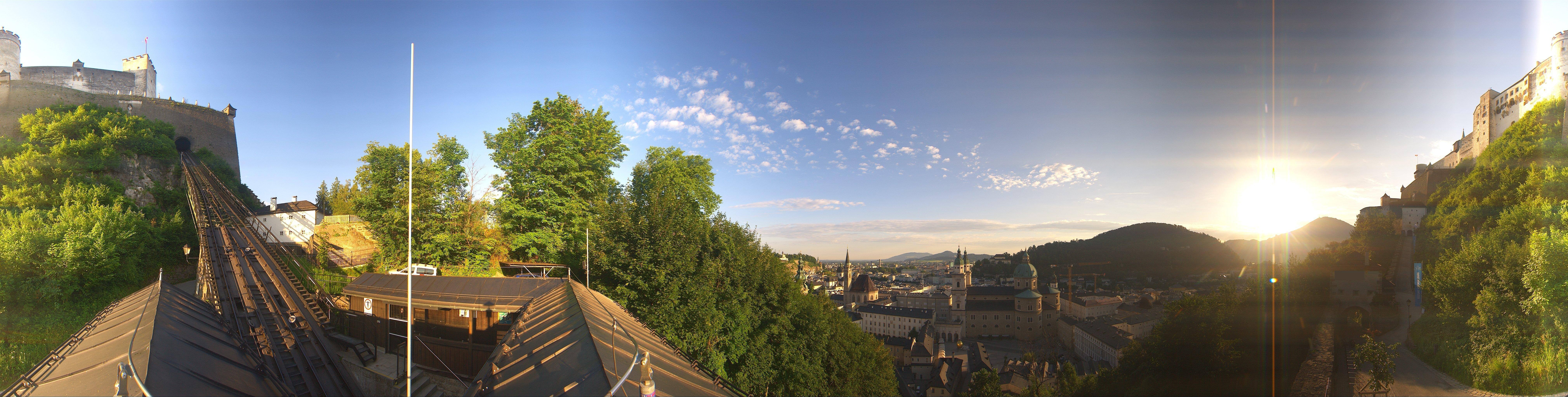 Archived image Webcam Panoramic view from Salzburg funicular