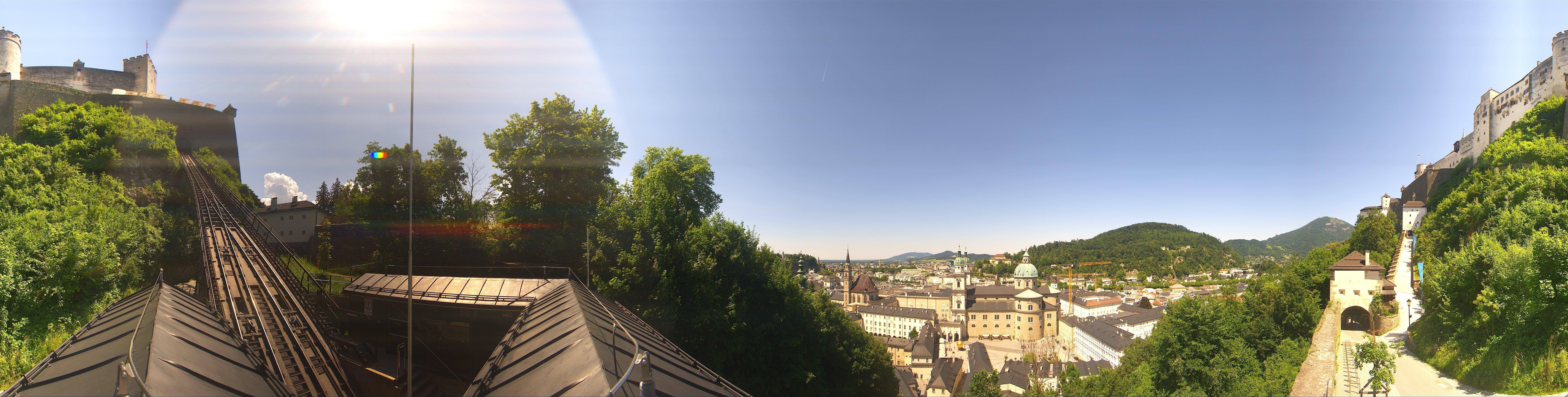Archived image Webcam Panoramic view from Salzburg funicular