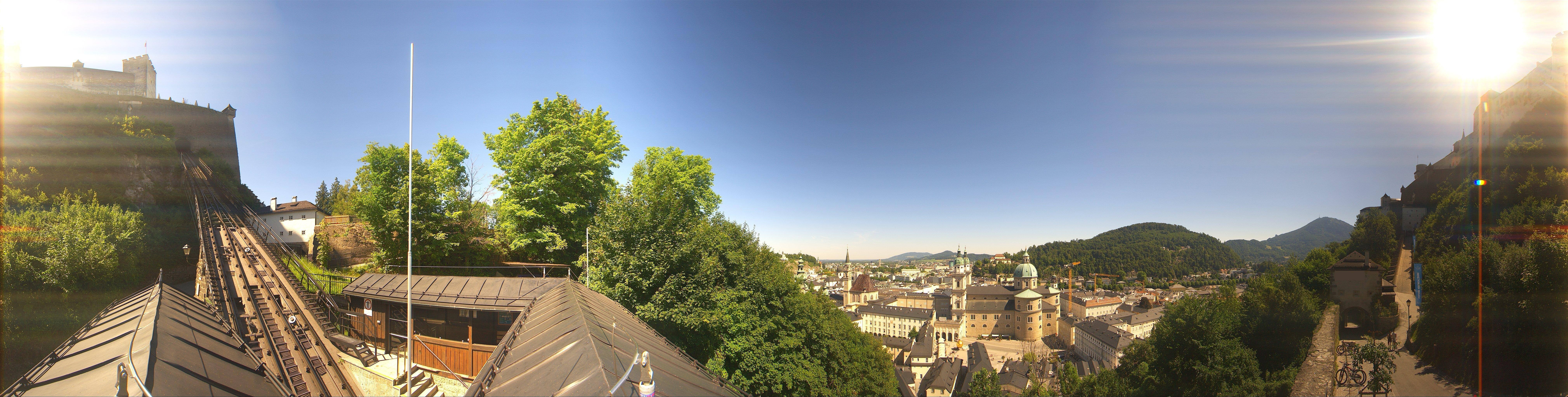 Archived image Webcam Panoramic view from Salzburg funicular