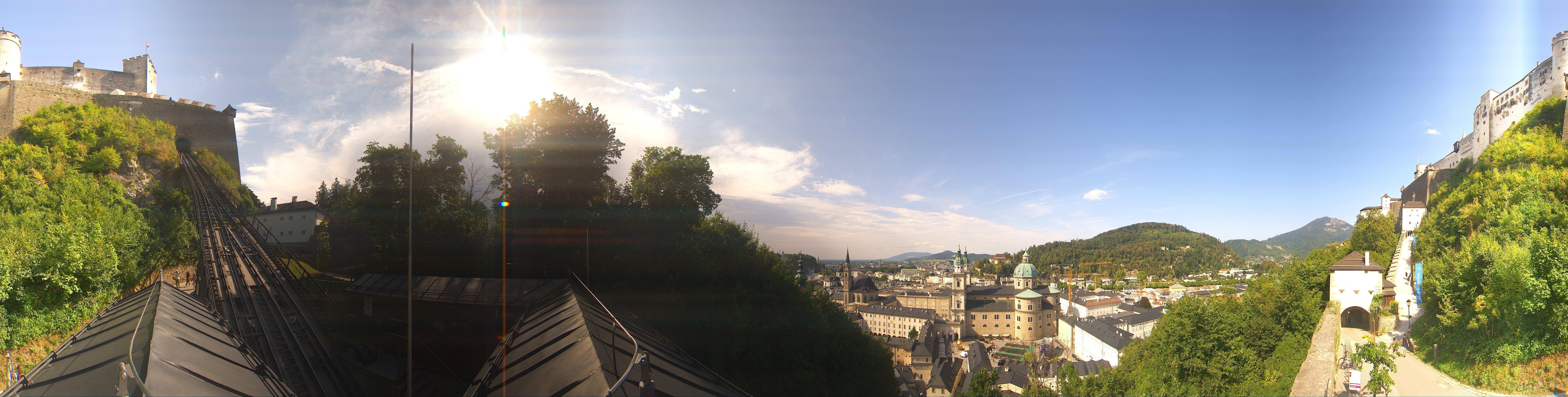 Archived image Webcam Panoramic view from Salzburg funicular