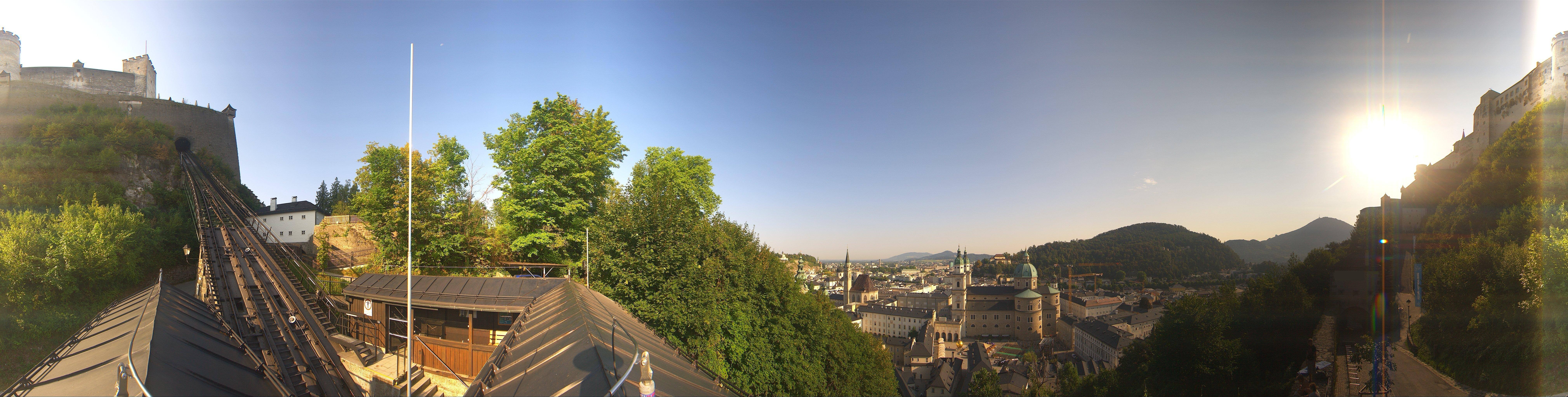 Archived image Webcam Panoramic view from Salzburg funicular