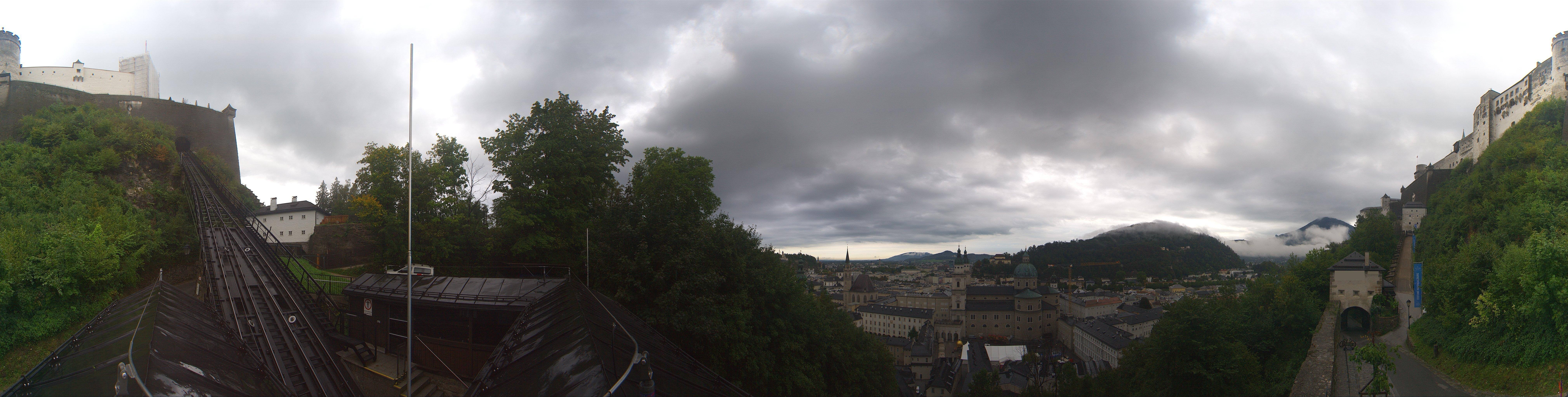 Archived image Webcam Panoramic view from Salzburg funicular