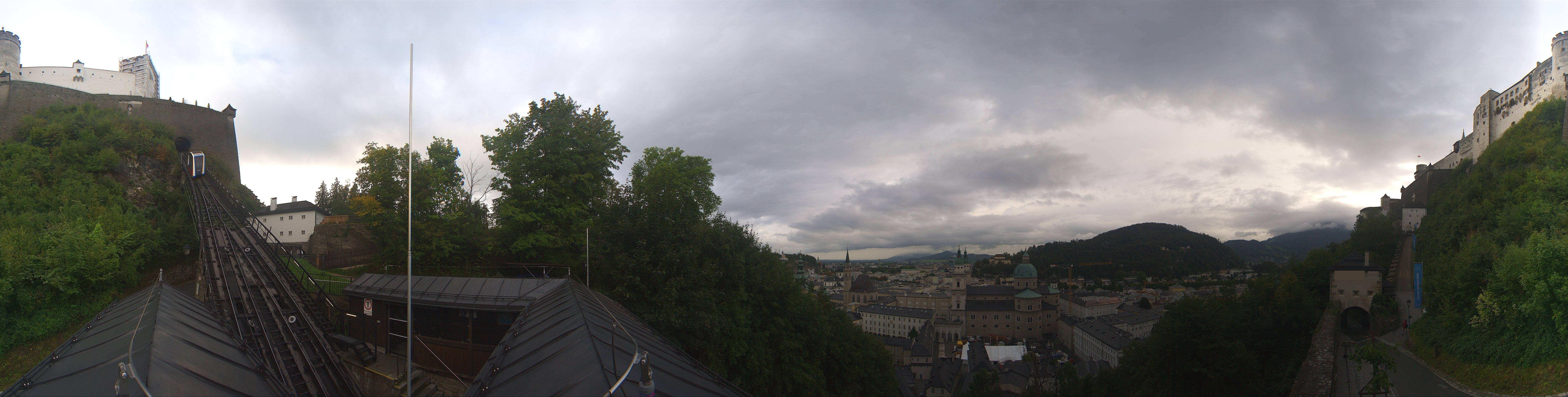 Archived image Webcam Panoramic view from Salzburg funicular