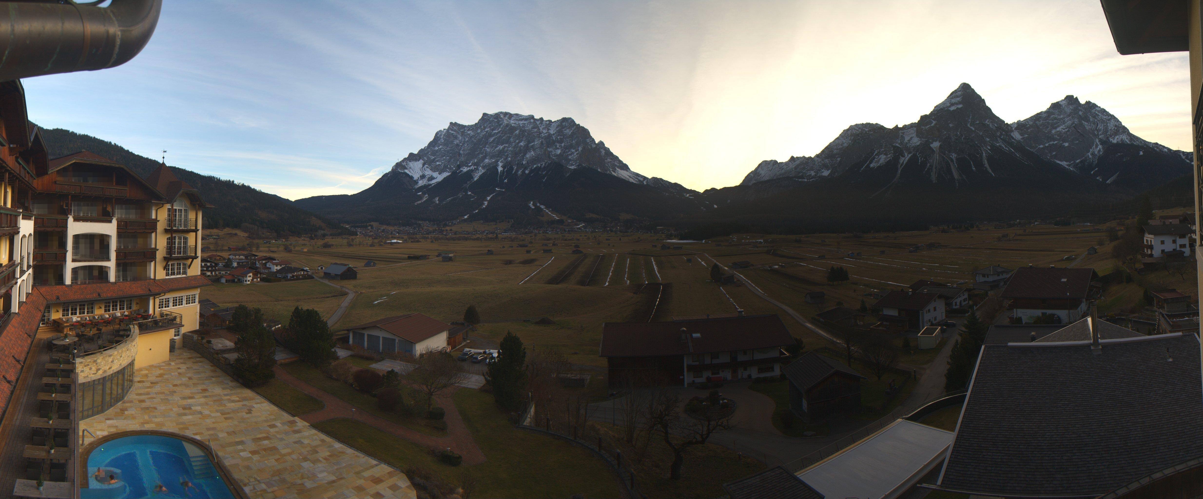 Archiv Foto Webcam Panoramablick Zugspitze