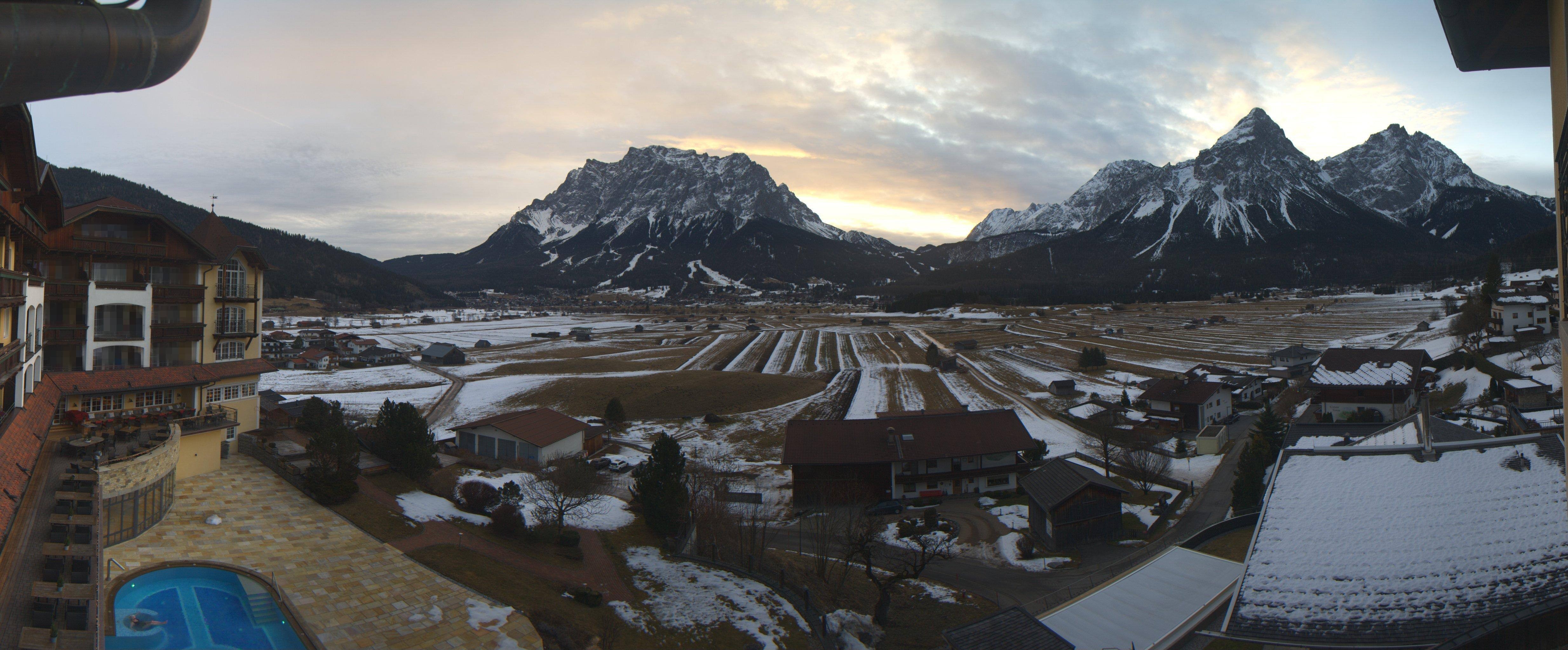 Archiv Foto Webcam Panoramablick Zugspitze