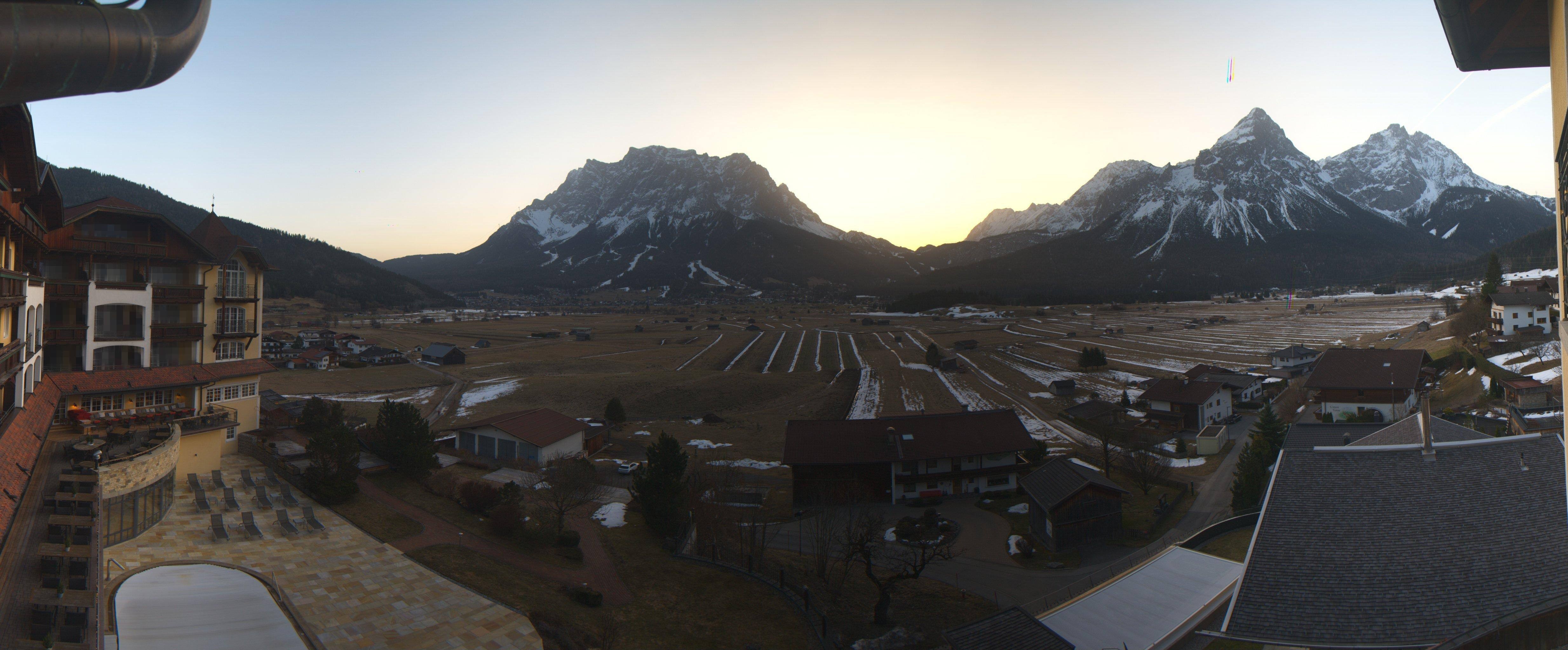 Archiv Foto Webcam Panoramablick Zugspitze