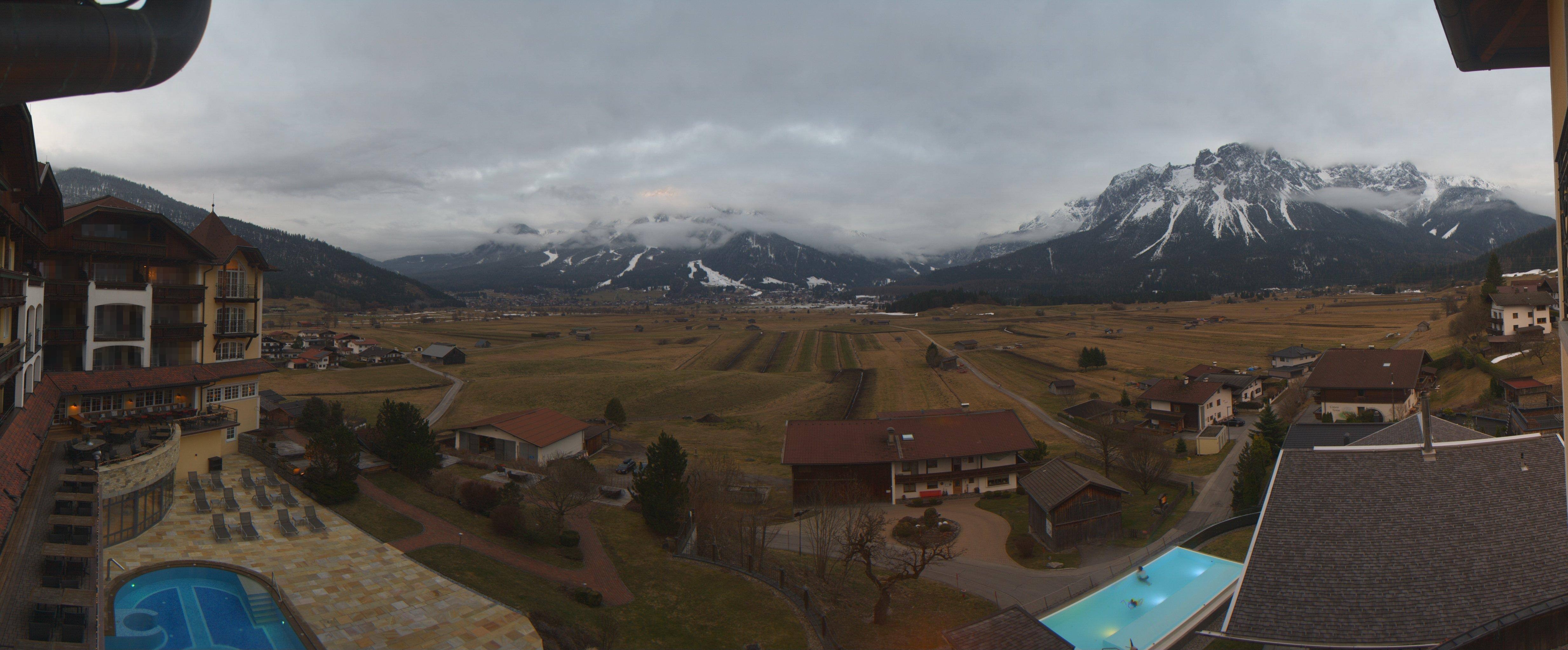 Archiv Foto Webcam Panoramablick Zugspitze