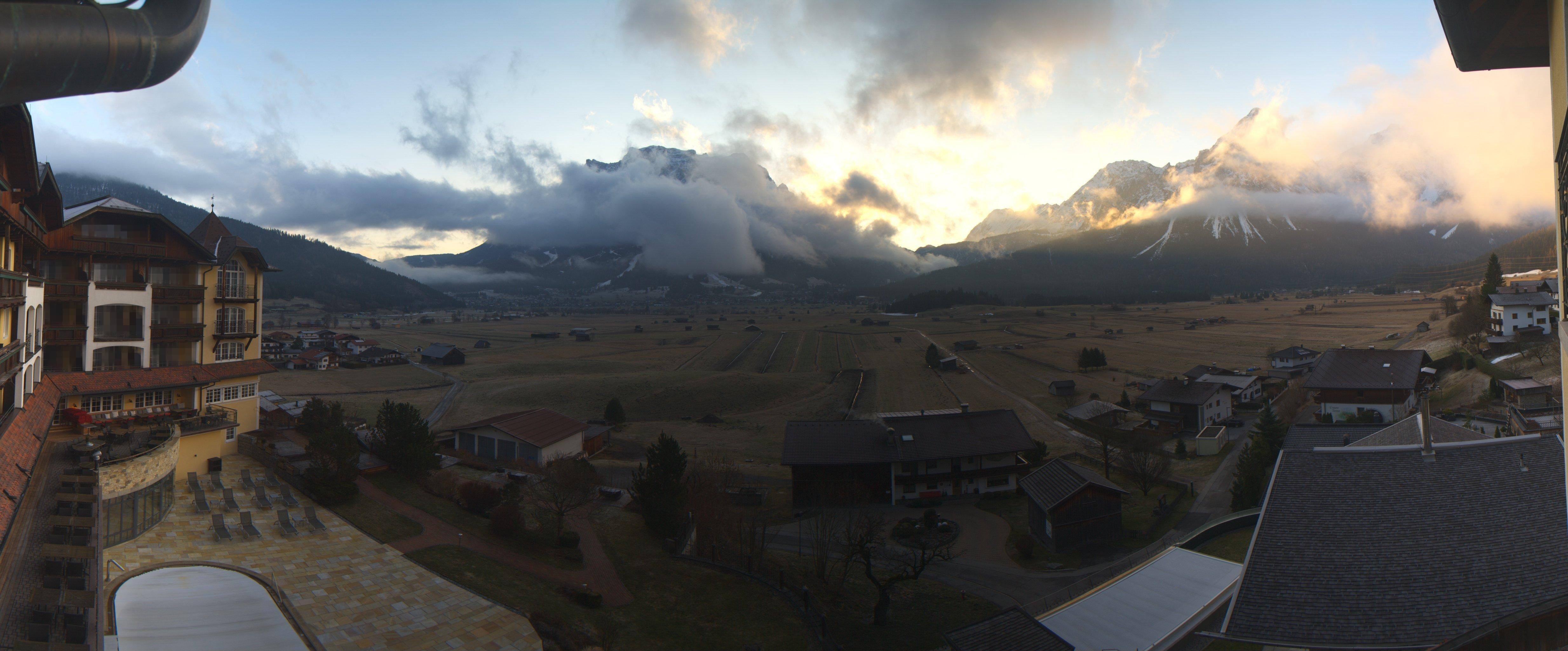 Archiv Foto Webcam Panoramablick Zugspitze