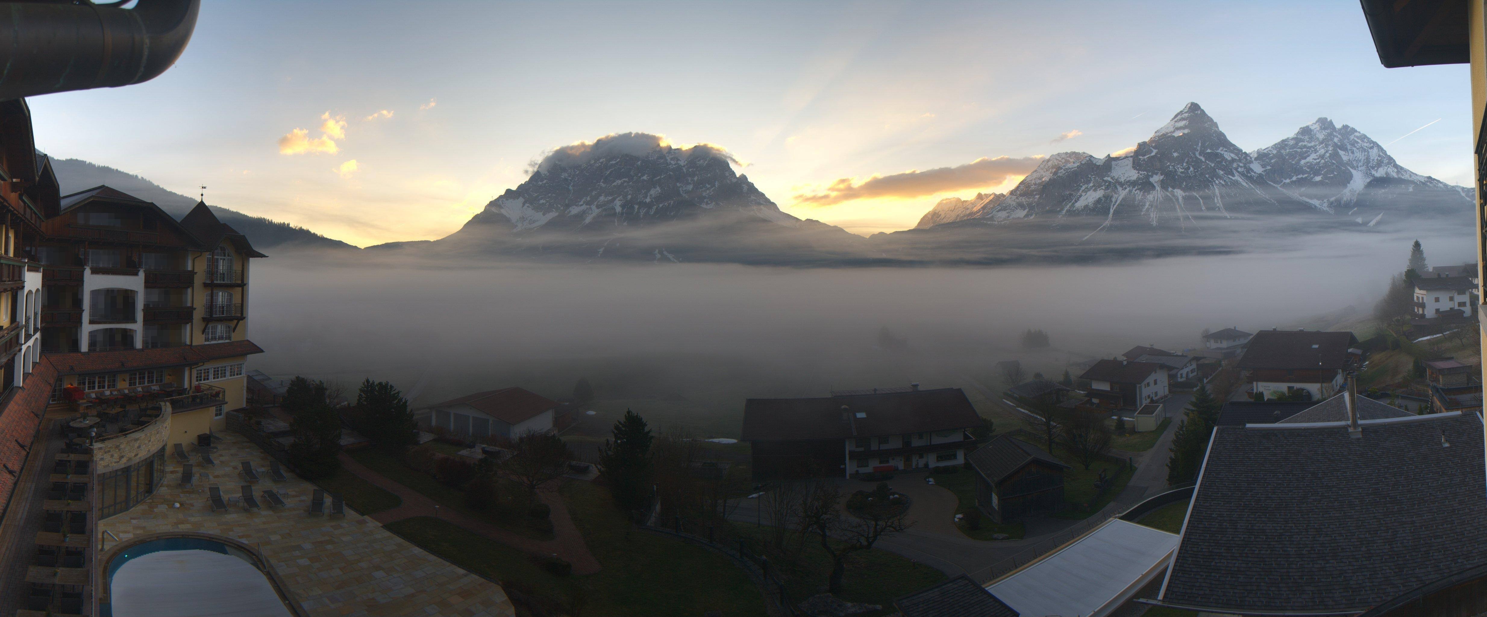 Archiv Foto Webcam Panoramablick Zugspitze