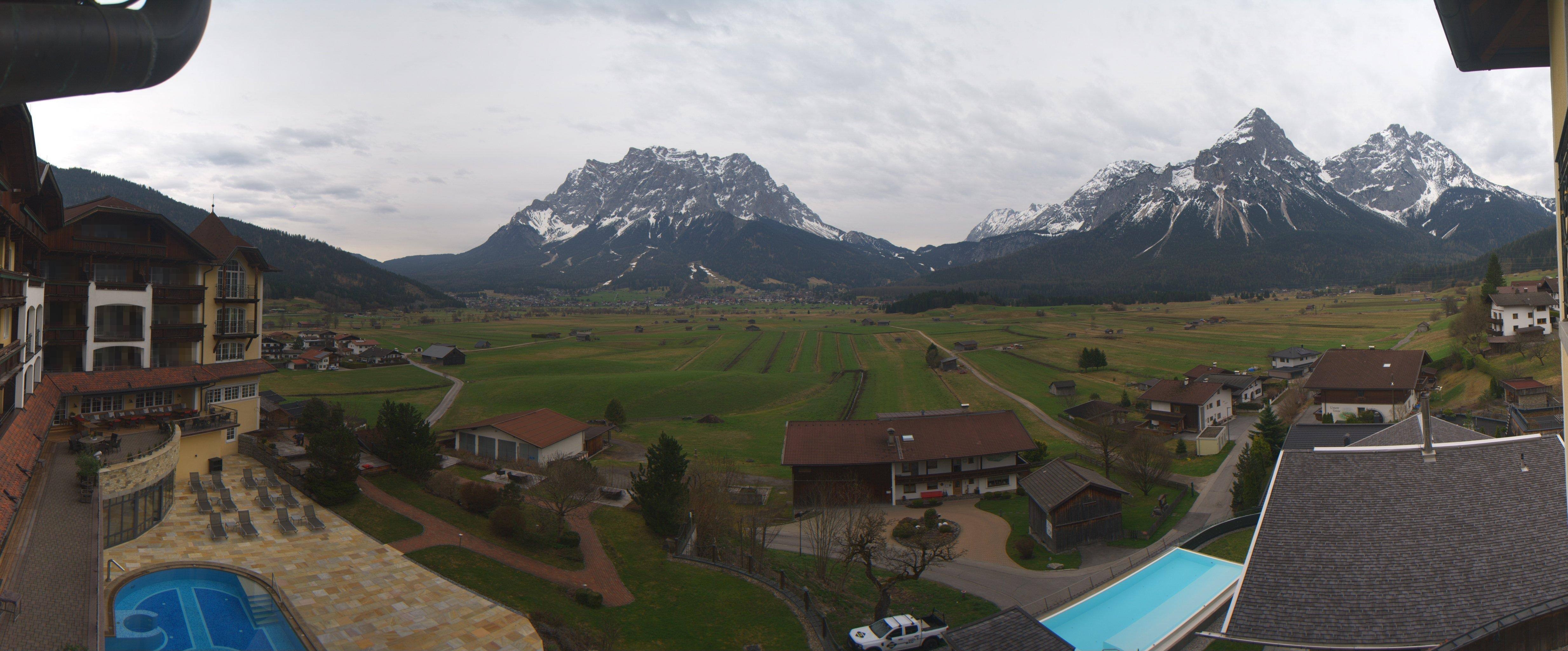 Archiv Foto Webcam Panoramablick Zugspitze