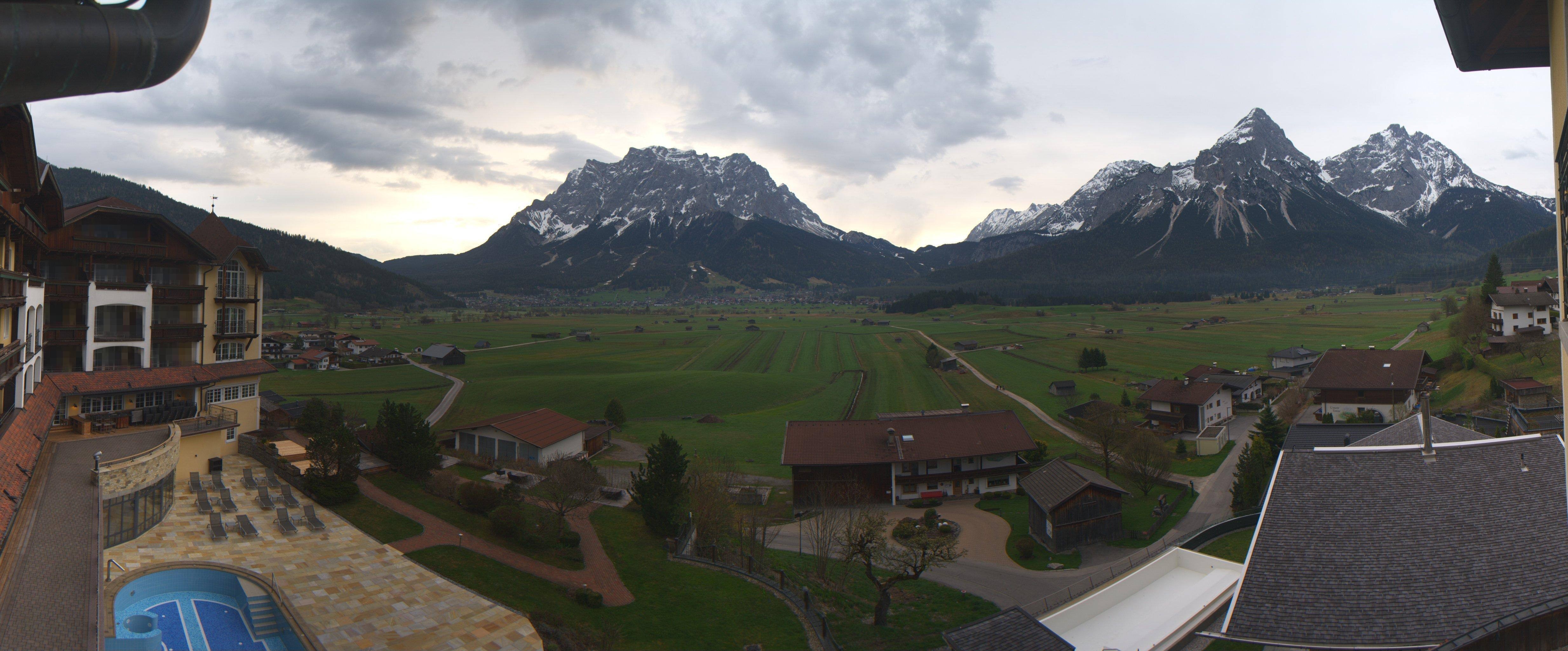 Archived image Webcam Panoramic view Hotel Post Lermoos