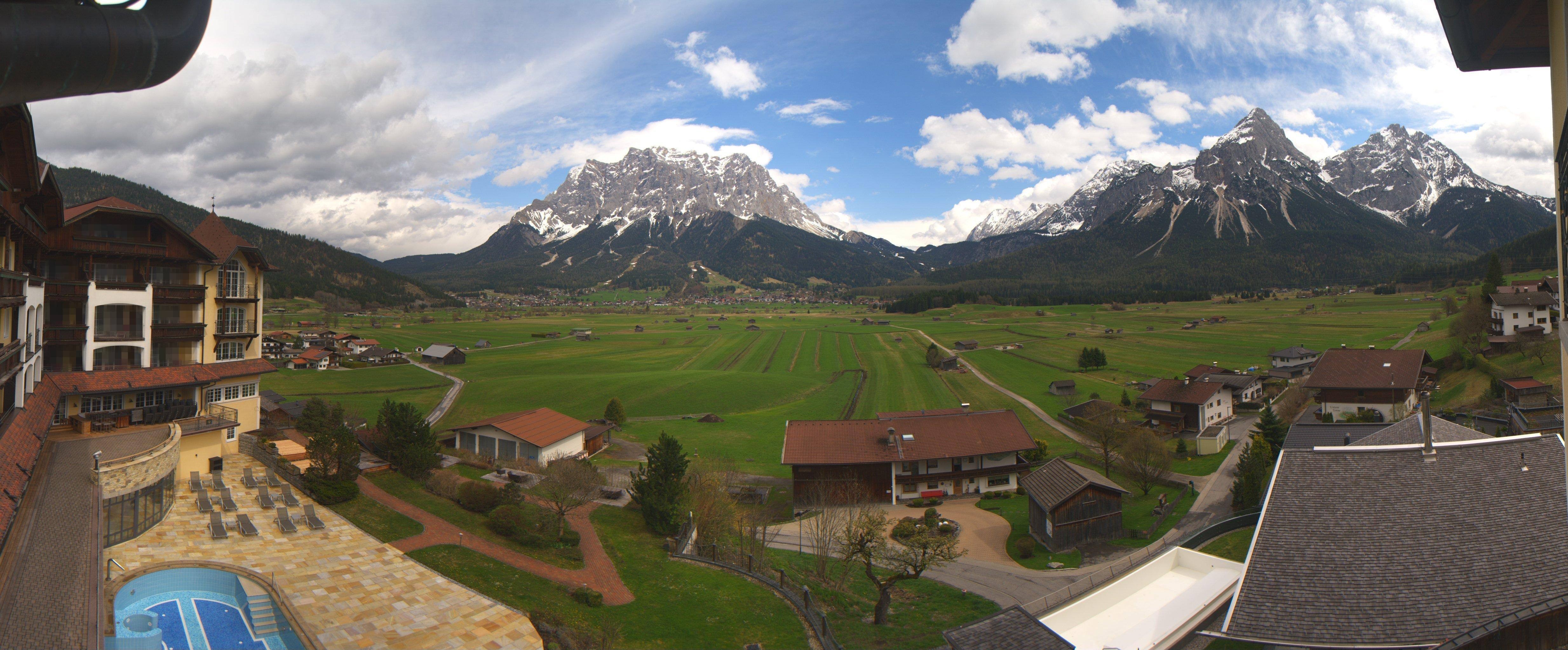 Archived image Webcam Panoramic view Hotel Post Lermoos