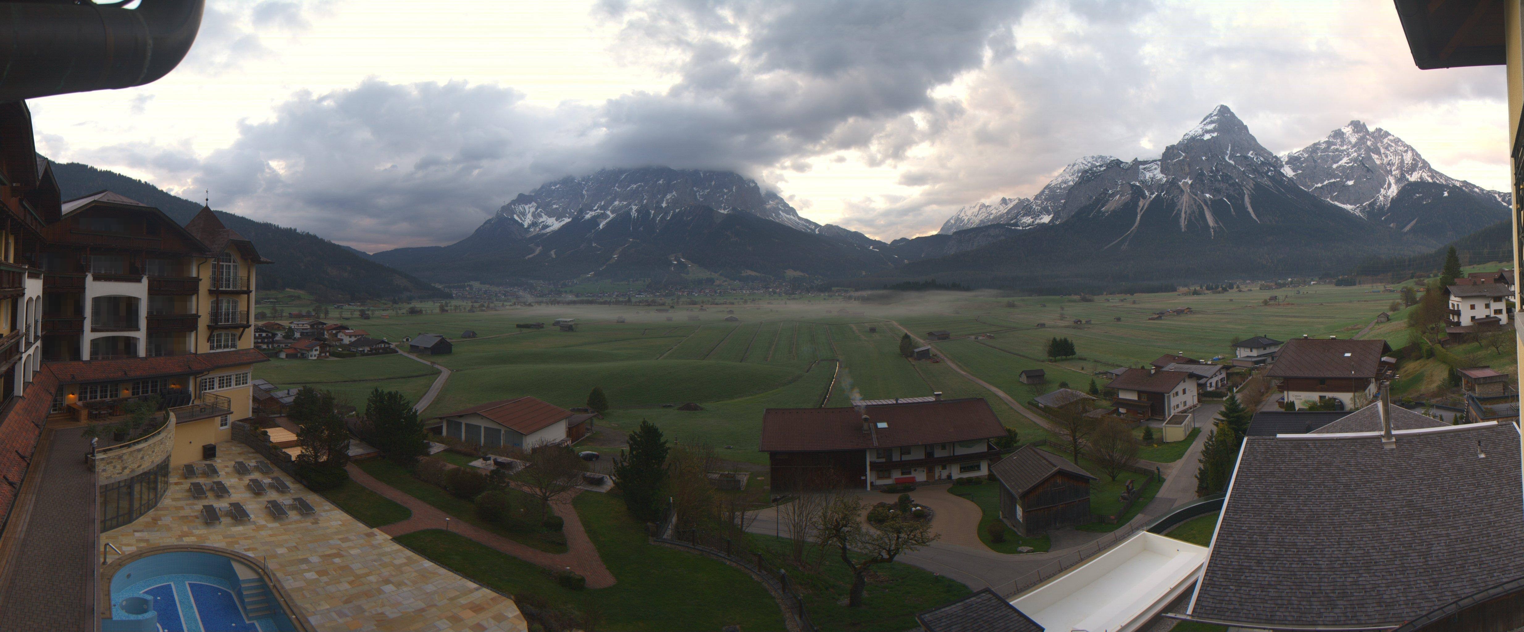 Archiv Foto Webcam Panoramablick Zugspitze
