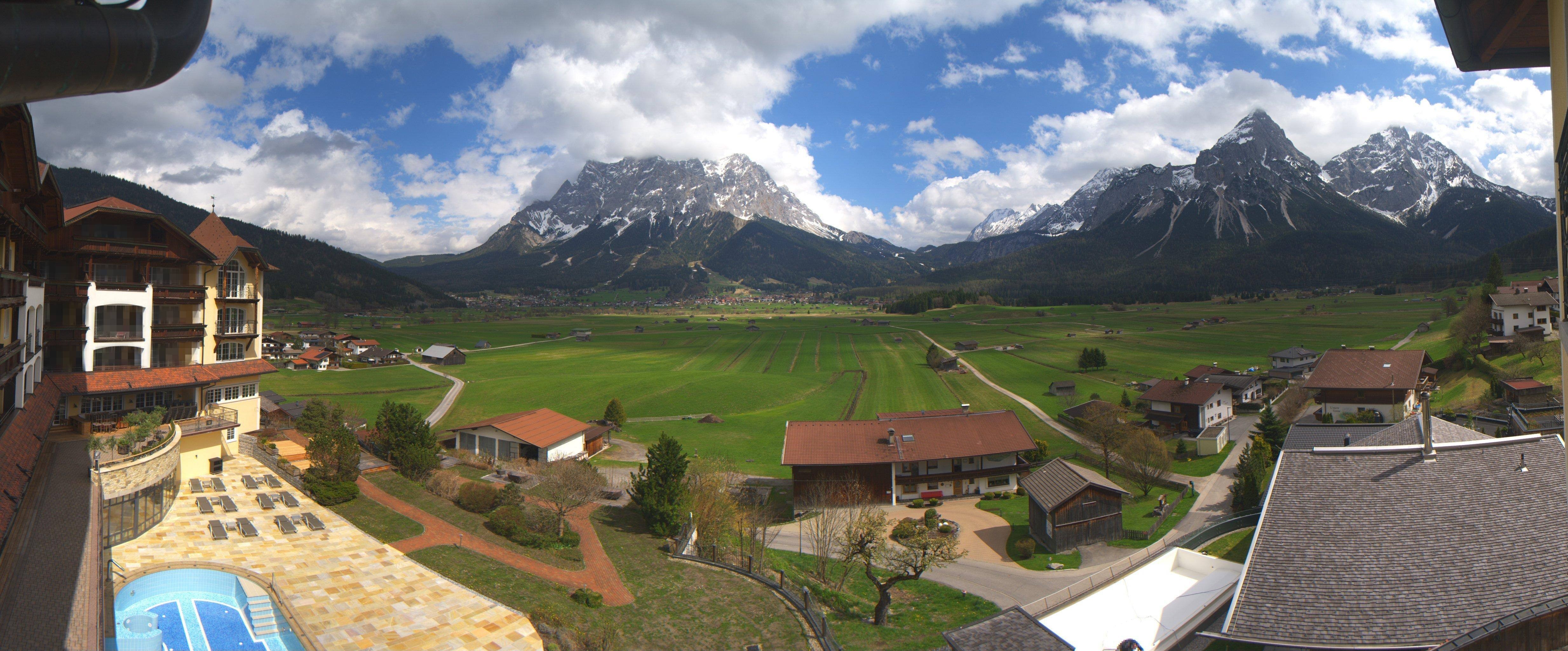 Archiv Foto Webcam Panoramablick Zugspitze